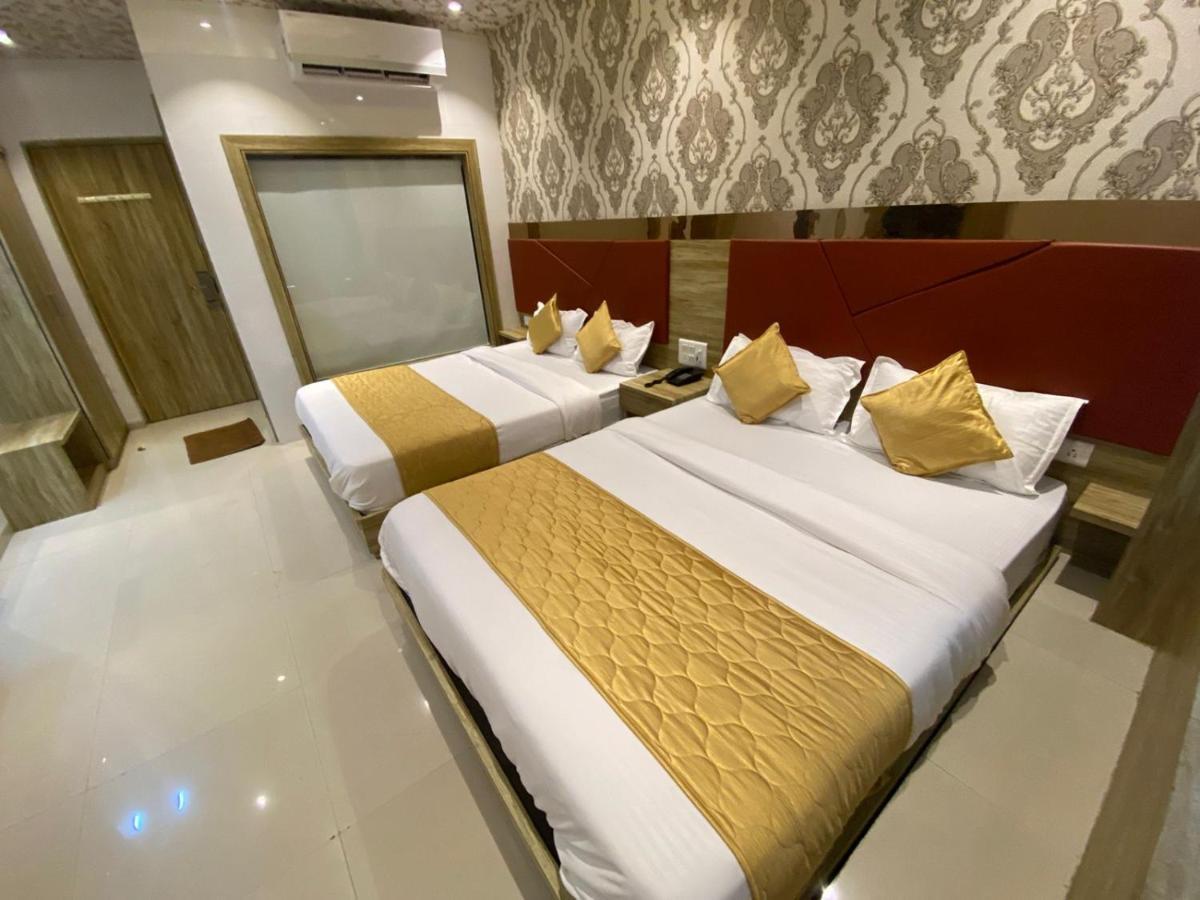 Hotel Bkc Crown - Near Trade Centre, Visa Consulate Mumbai Bagian luar foto