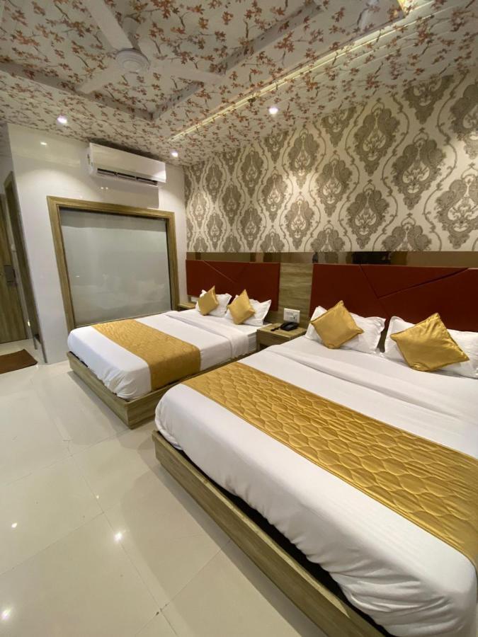Hotel Bkc Crown - Near Trade Centre, Visa Consulate Mumbai Bagian luar foto