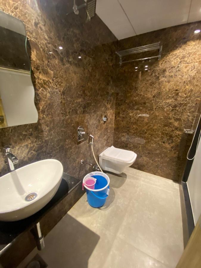 Hotel Bkc Crown - Near Trade Centre, Visa Consulate Mumbai Bagian luar foto