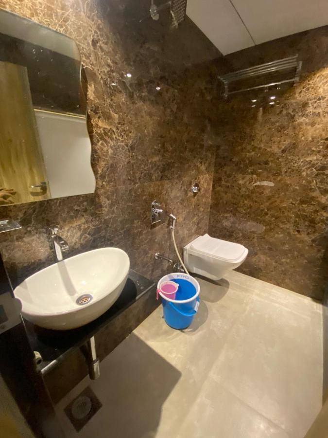 Hotel Bkc Crown - Near Trade Centre, Visa Consulate Mumbai Bagian luar foto